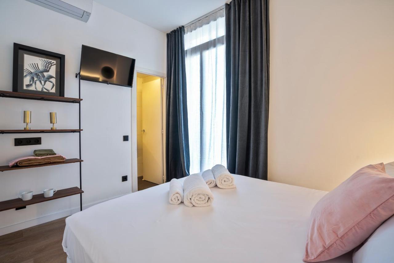 Hotel Casa Trafalgar บาร์เซโลนา ภายนอก รูปภาพ