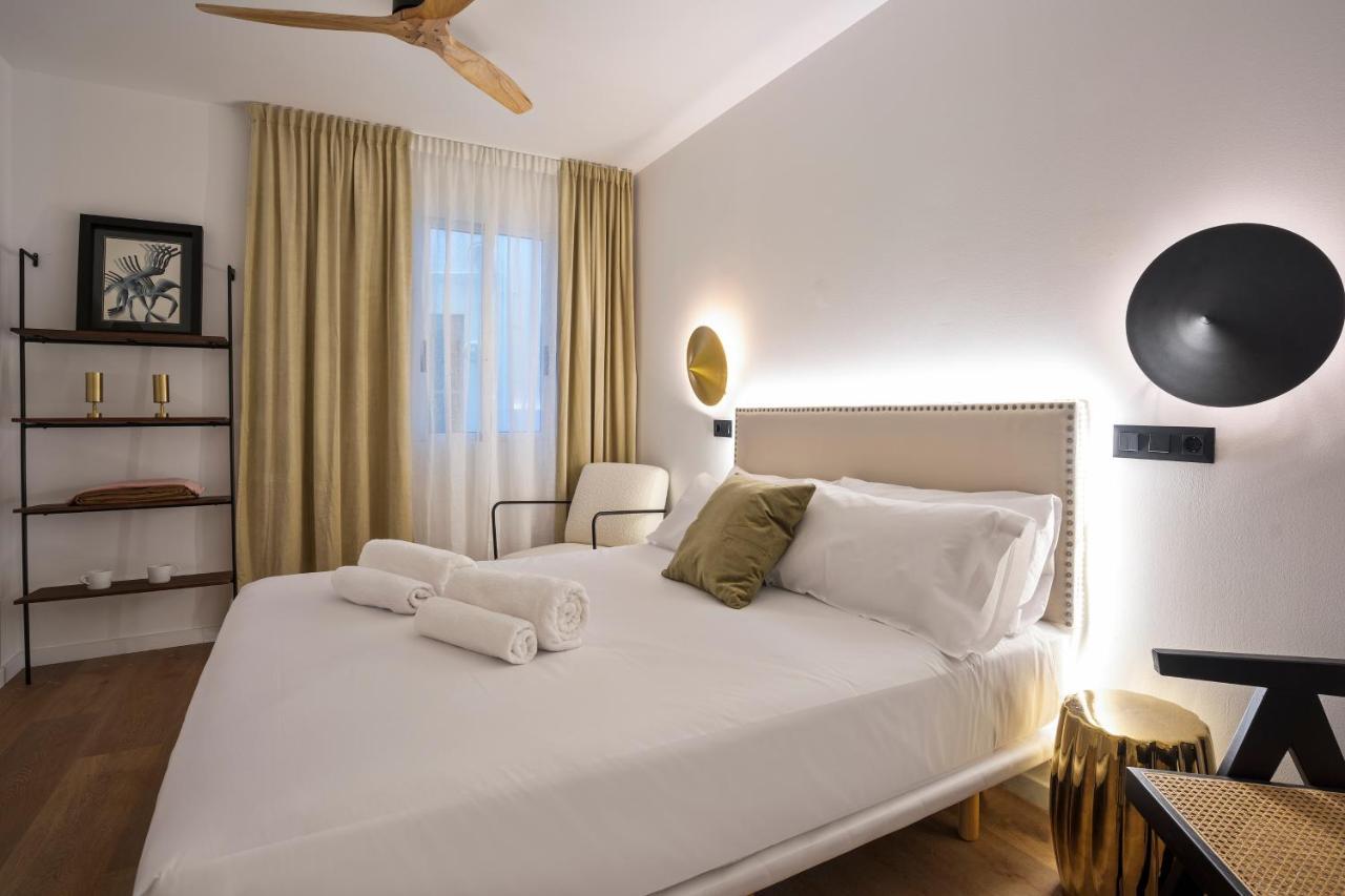 Hotel Casa Trafalgar บาร์เซโลนา ภายนอก รูปภาพ