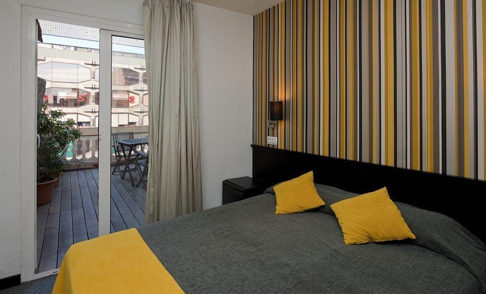 Hotel Casa Trafalgar บาร์เซโลนา ภายนอก รูปภาพ