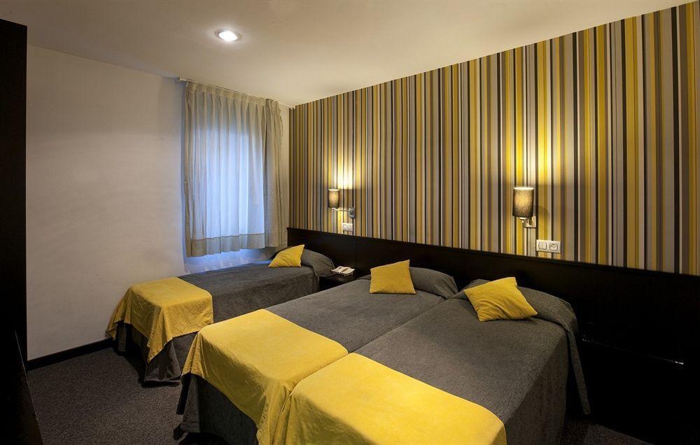 Hotel Casa Trafalgar บาร์เซโลนา ภายนอก รูปภาพ