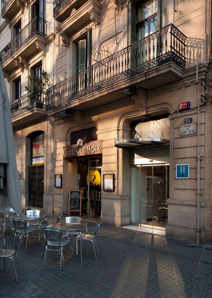 Hotel Casa Trafalgar บาร์เซโลนา ภายนอก รูปภาพ