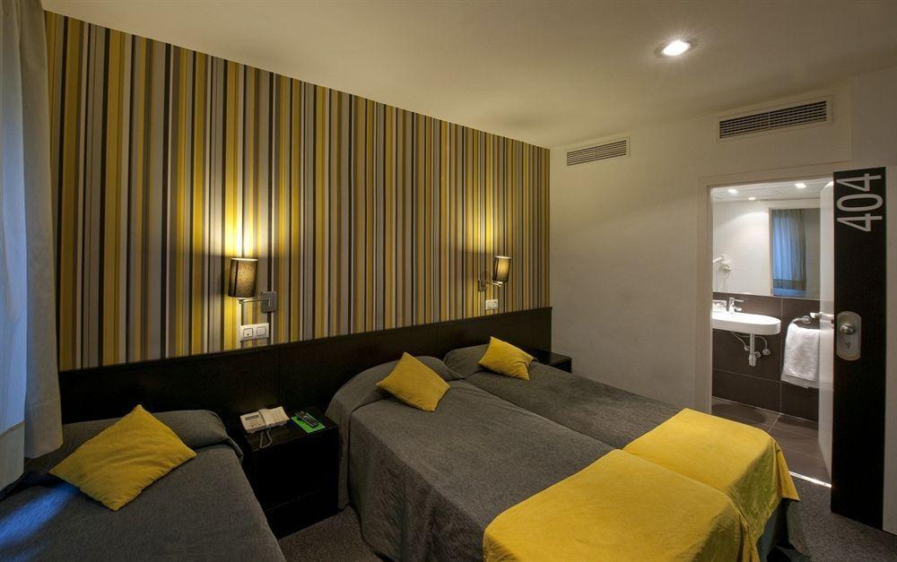 Hotel Casa Trafalgar บาร์เซโลนา ภายนอก รูปภาพ